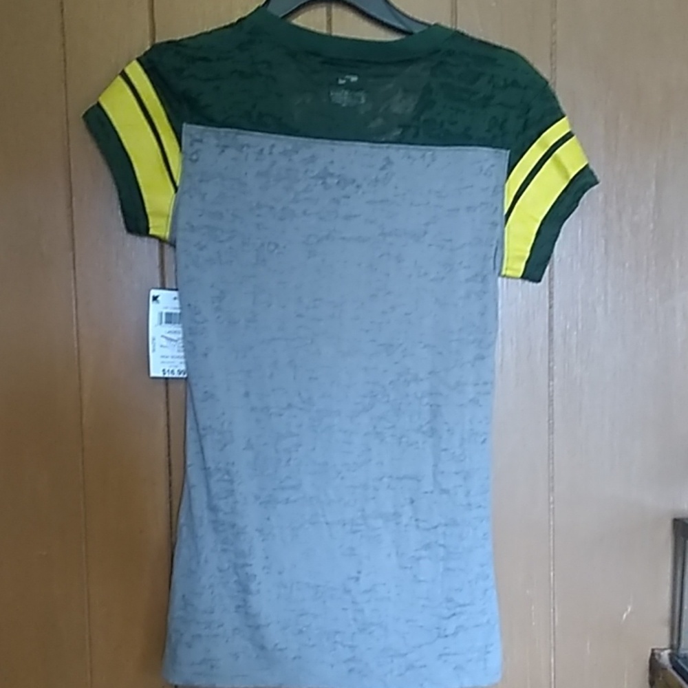 shirt - Picture 3 of 3
